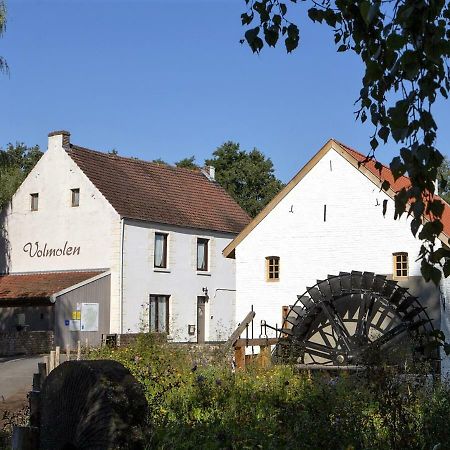 Vakantieverblijf Volmolen B&B Maaseik Luaran gambar
