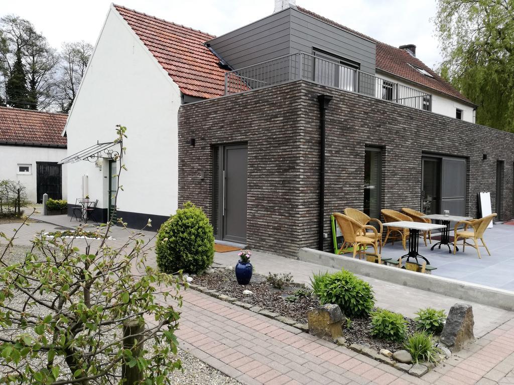 Vakantieverblijf Volmolen B&B Maaseik Luaran gambar