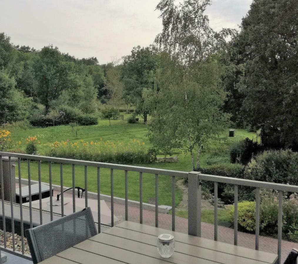 Vakantieverblijf Volmolen B&B Maaseik Luaran gambar